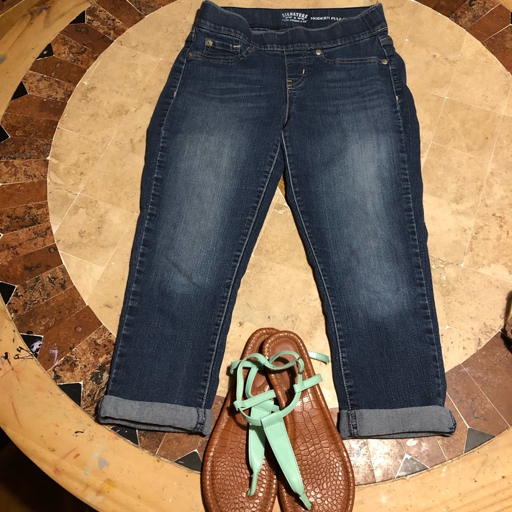 Levi Strauss pull on Capri